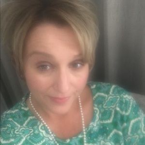 Meet your Posher, Patrica